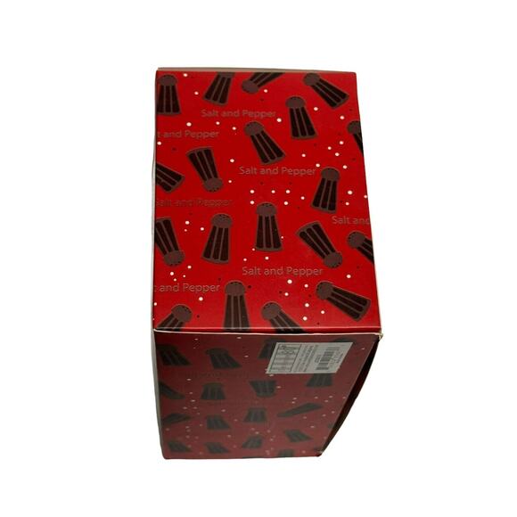 One Hundred 80 Degrees Ceramic Egg and Toast Salt and Pepper Shakers - Picture 4 of 8